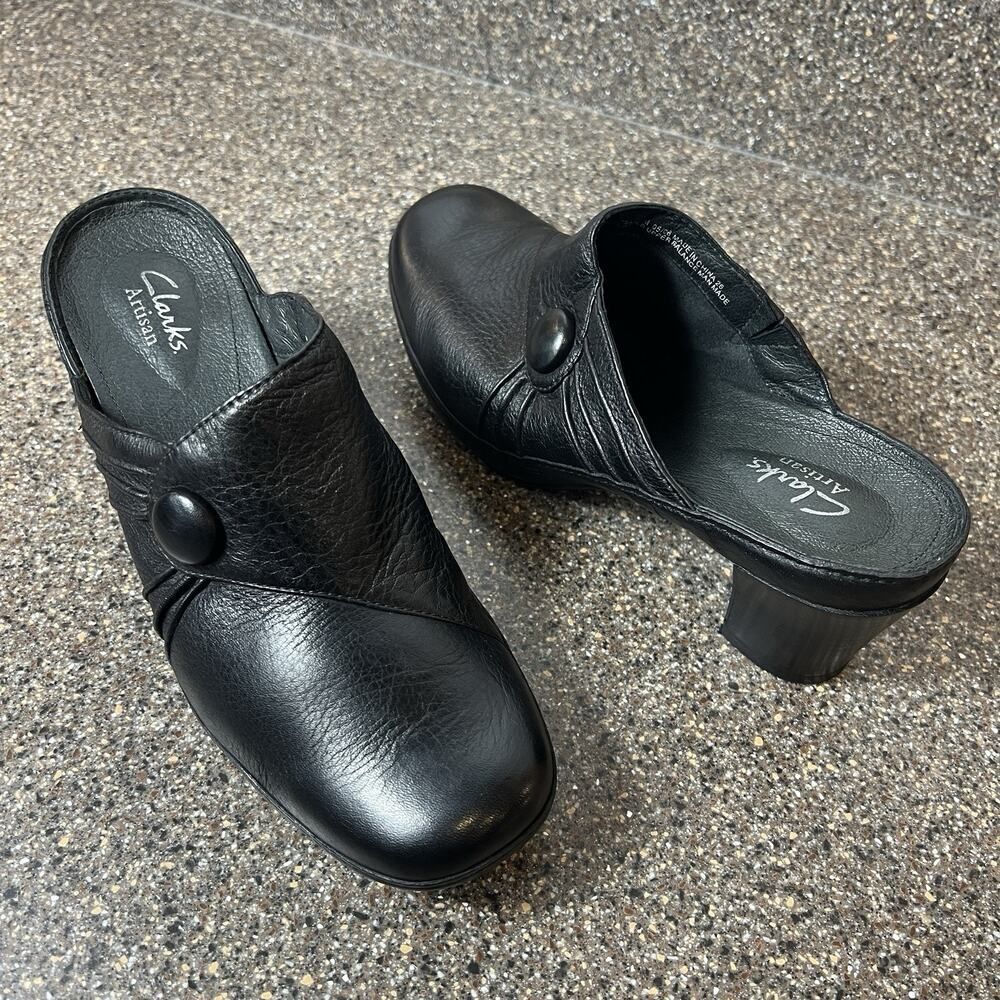 Clarks Artisan Women's Size 8 M Comfort Casual Black Leather Slip On Heeled Mule